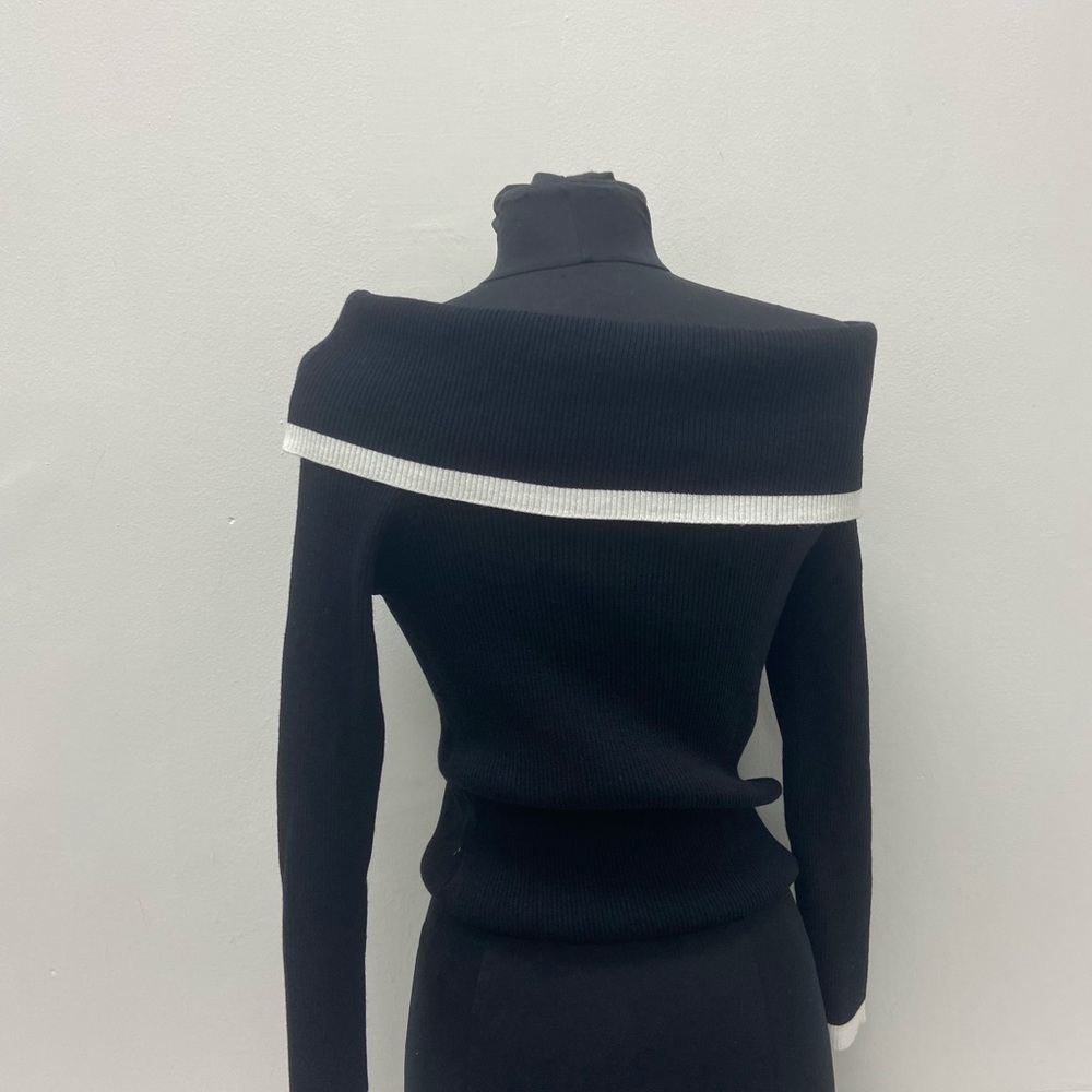 Cropped Off The Shoulder Sweater